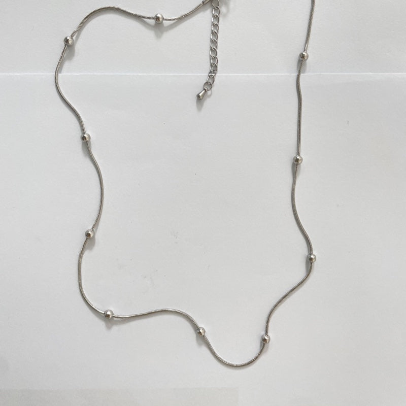 サージカル スネーク ボール チェーン ネックレス / SURGICAL SNAKE BALL CHAIN NECKLACE | アモンズ –  amondz