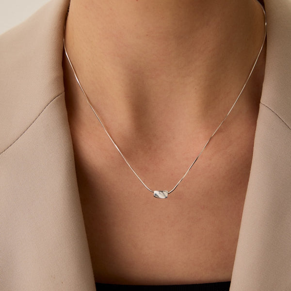 M.U.L. スクエアチェーンネックレスシルバー　新品未使用 シルバー スクエア スネーク チェーン ネックレス / SILVER