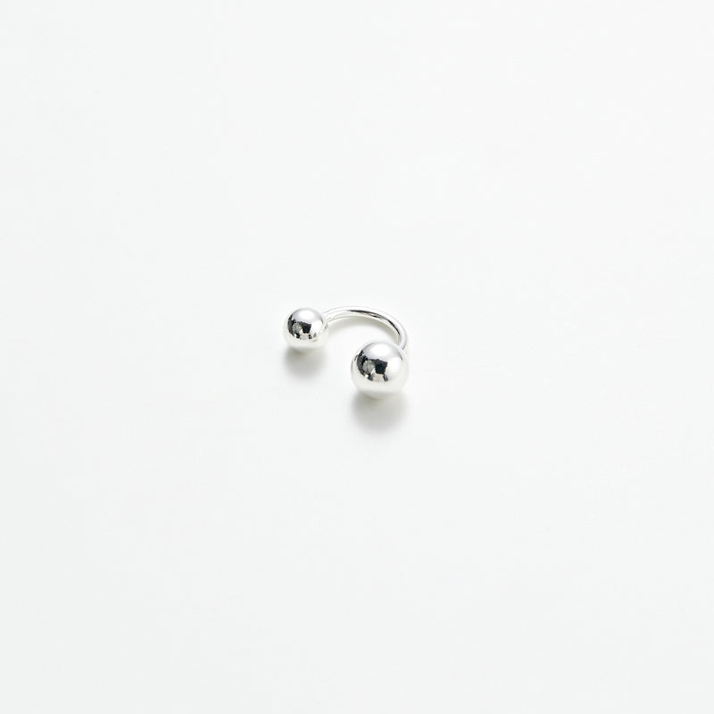 シルバー ミニ ボール イヤーカフ / Silver Mini Ball Earcuff