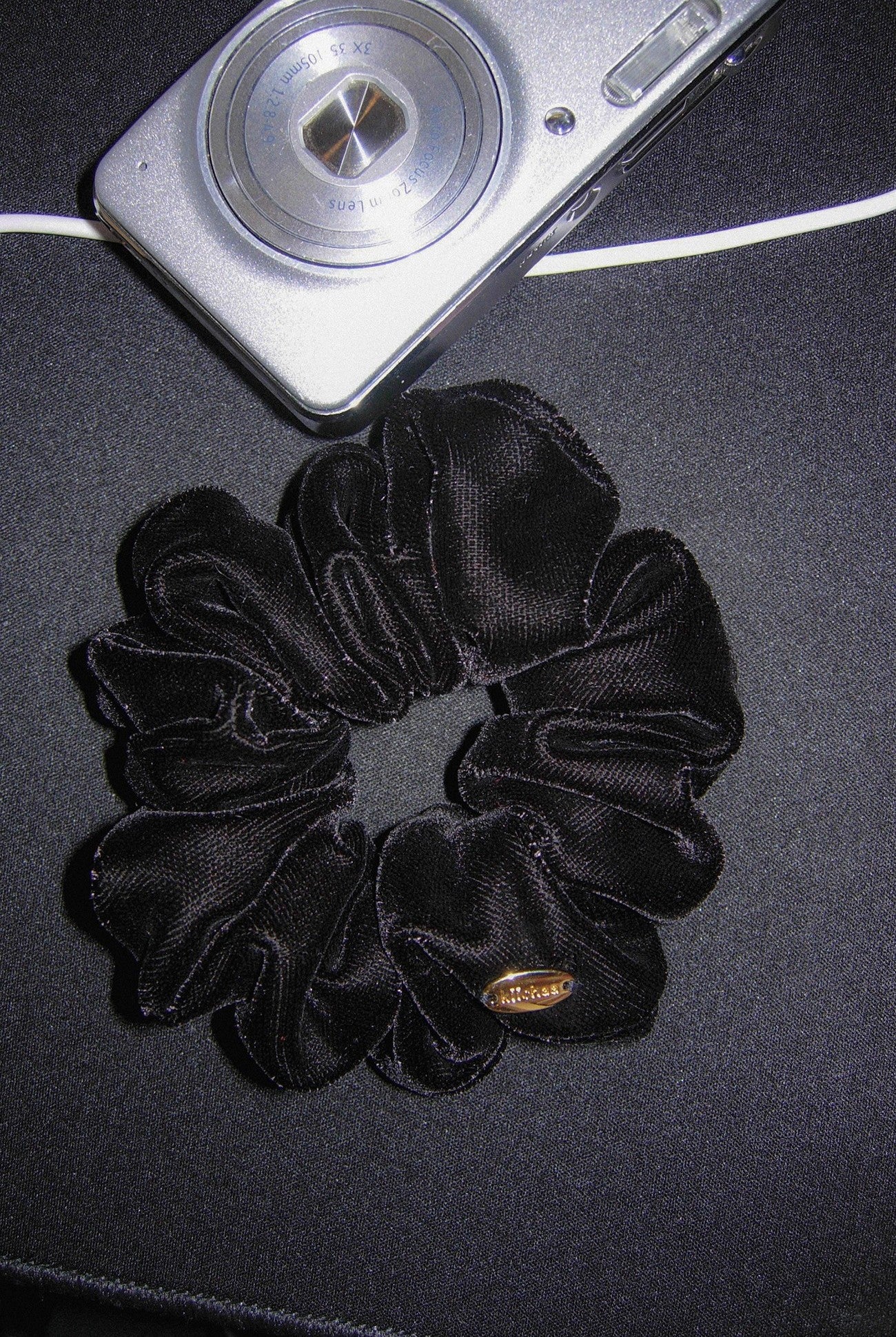 Sabrin Scrunchie