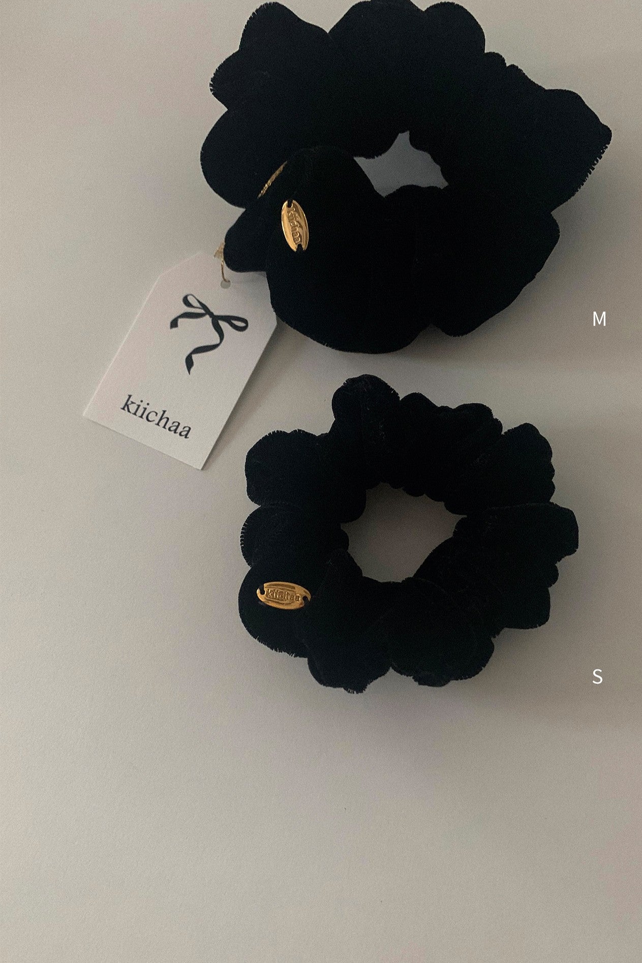 Sabrin Scrunchie