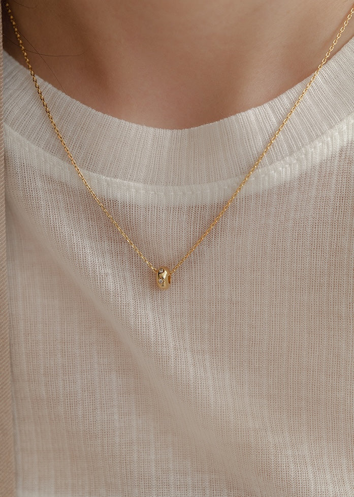 TRIPLE CUBIC NECKLACE