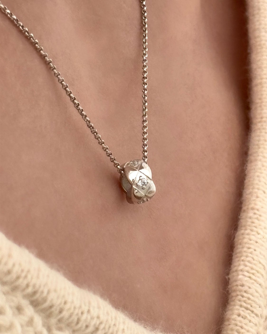 [amondz Exclusive] Twinkle twinkle necklace