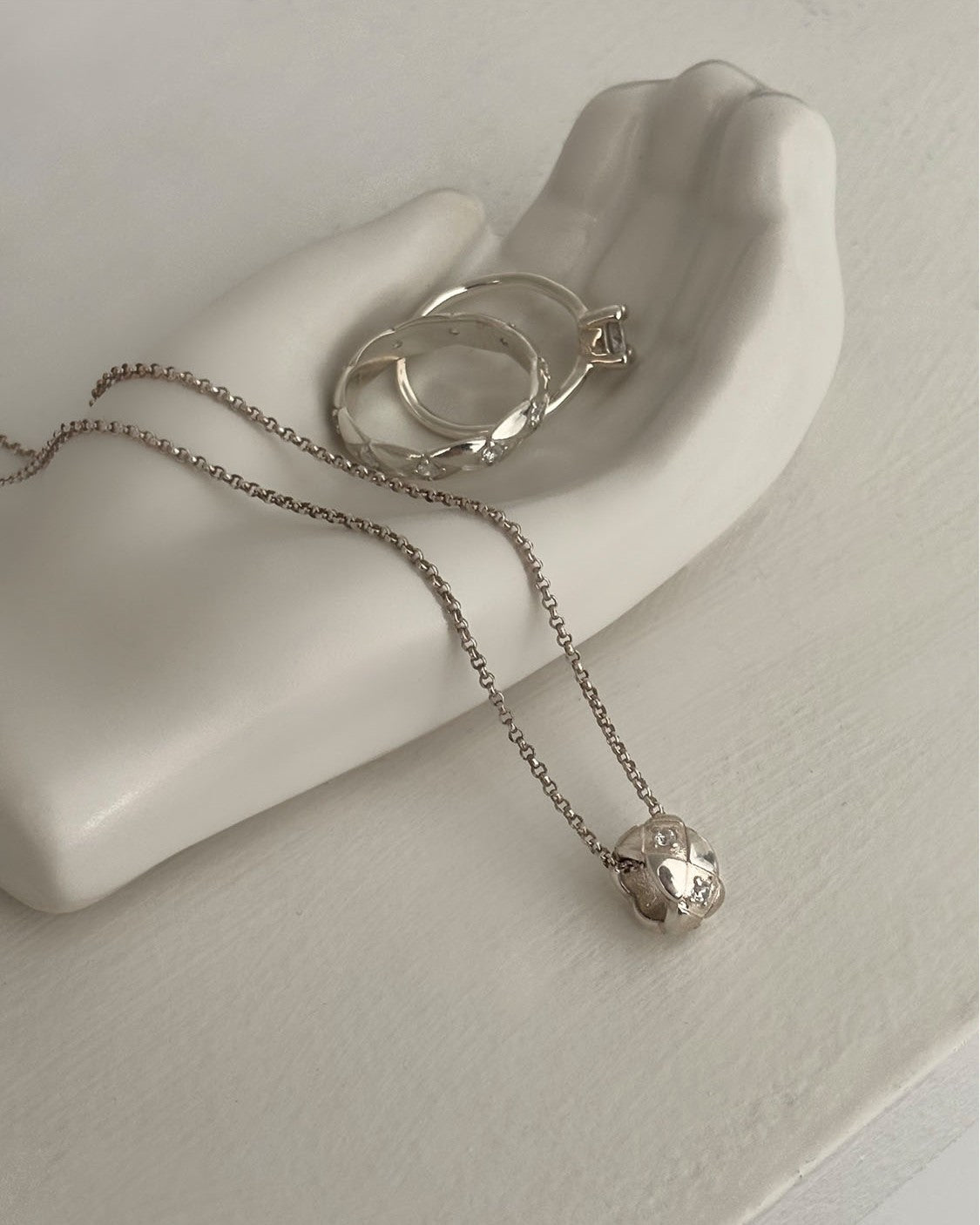 [amondz Exclusive] Twinkle twinkle necklace
