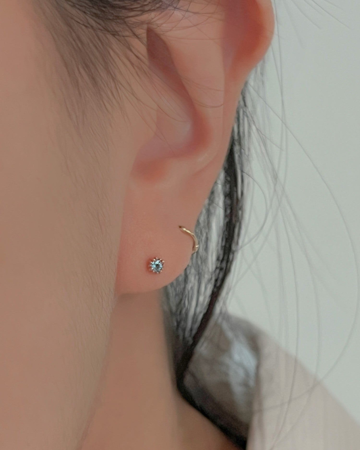 K14 2mm Natural gemstone mini gold piercing