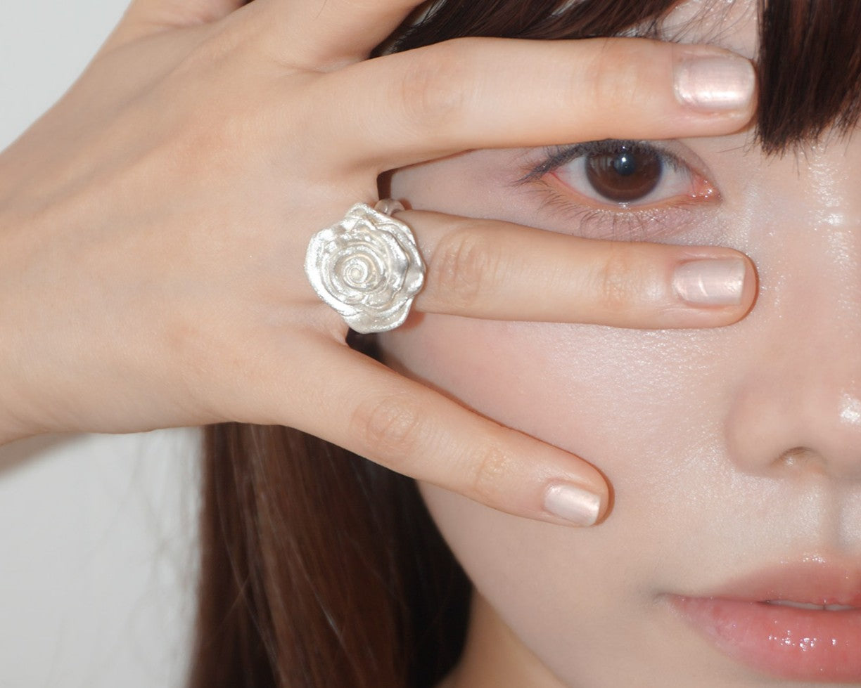BIG ROSE RING