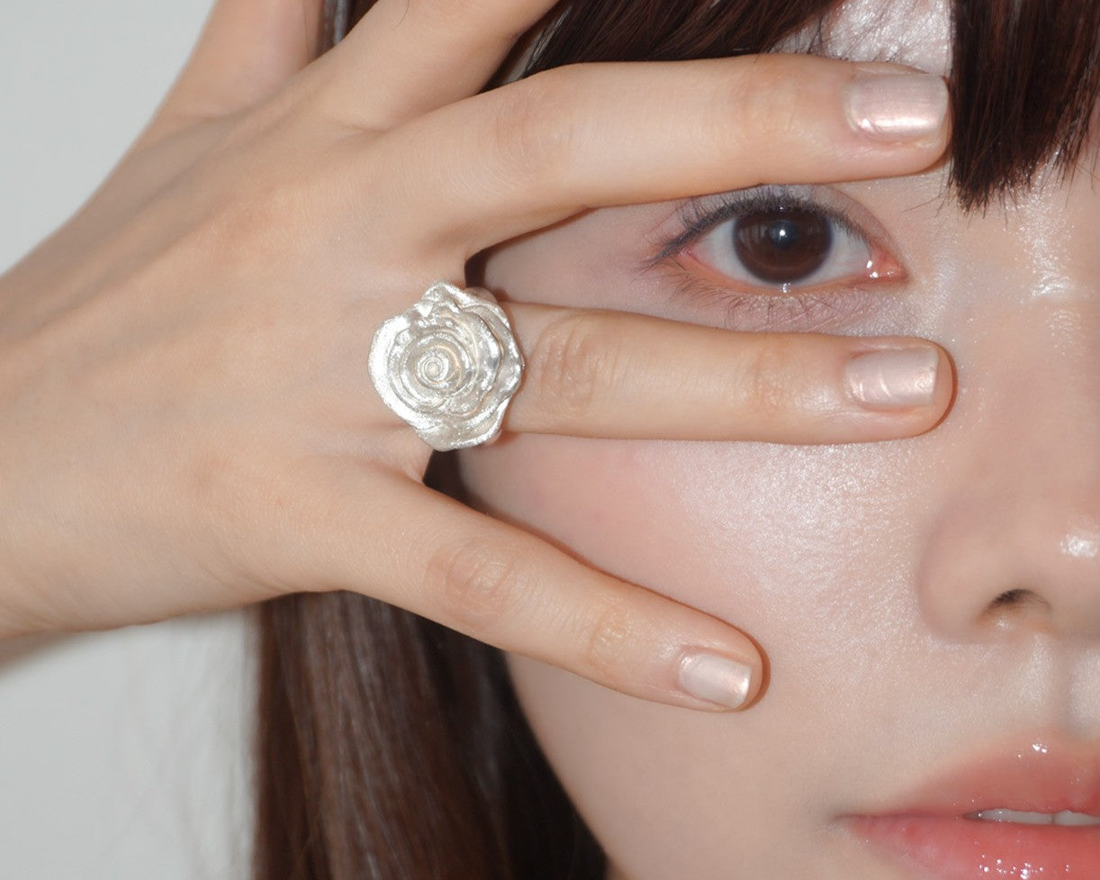 BIG ROSE RING