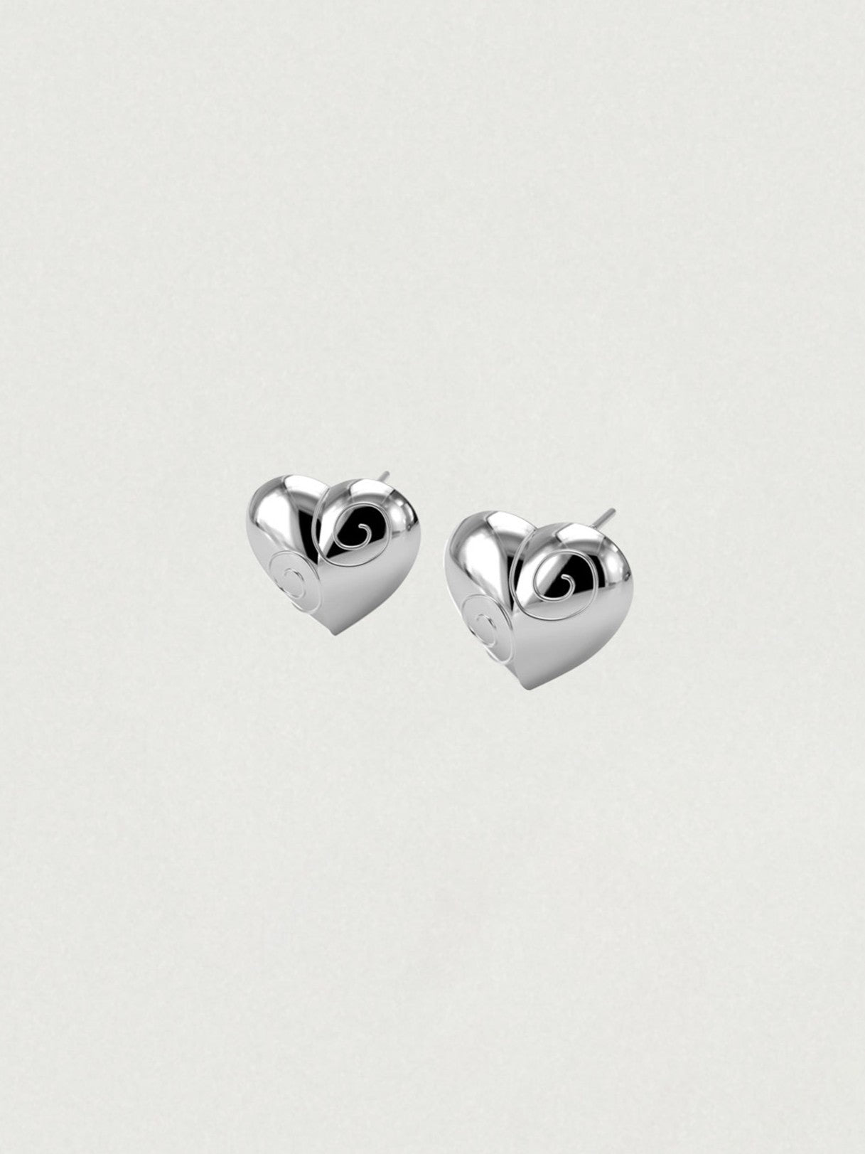 VELVET HEART STUD EARRING