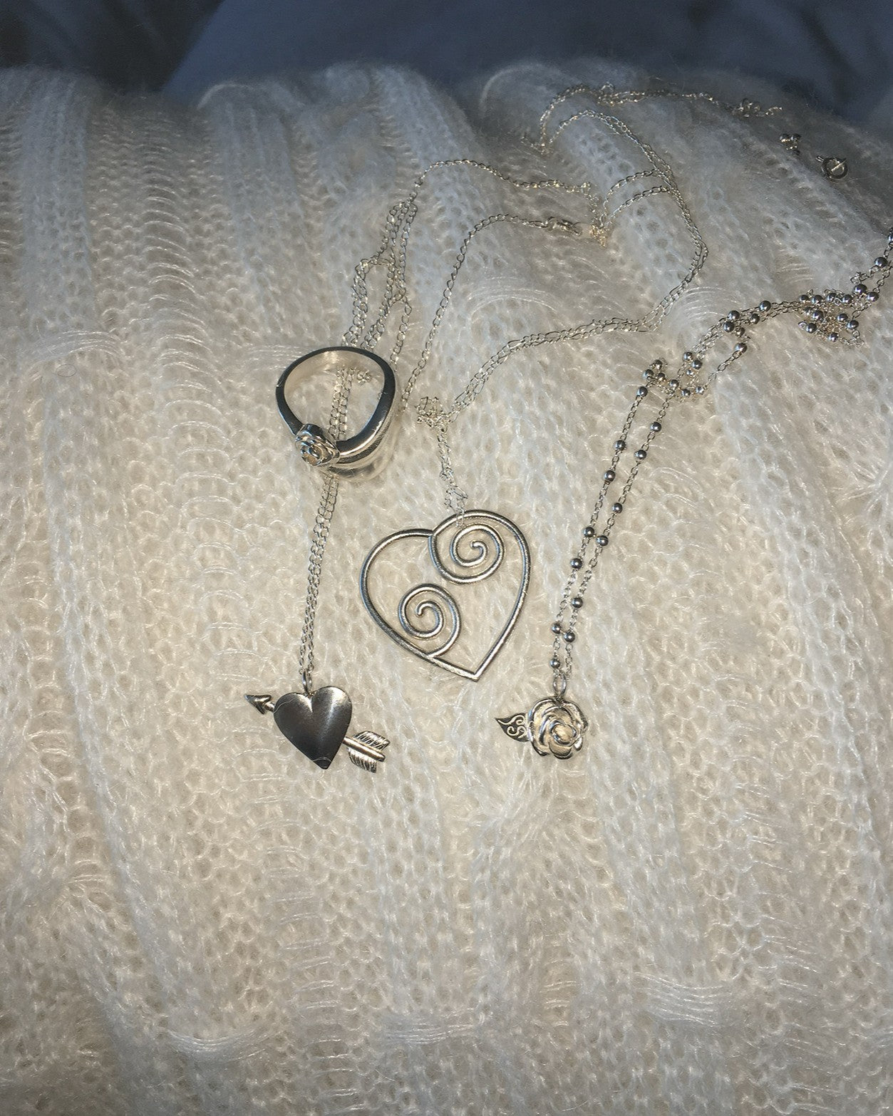 MOOD LOOP HEART LONG NECKLACE