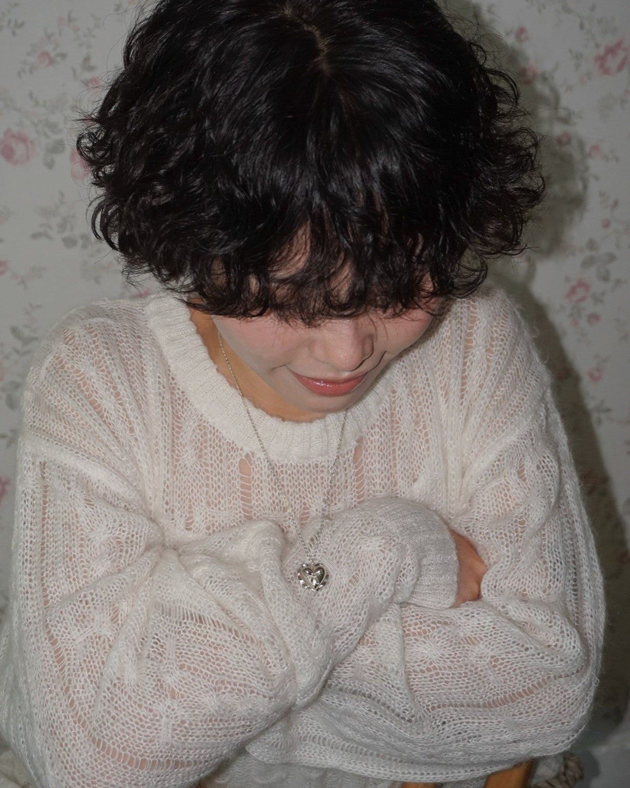 CUSHION HEART RIBBOON NECKLACE