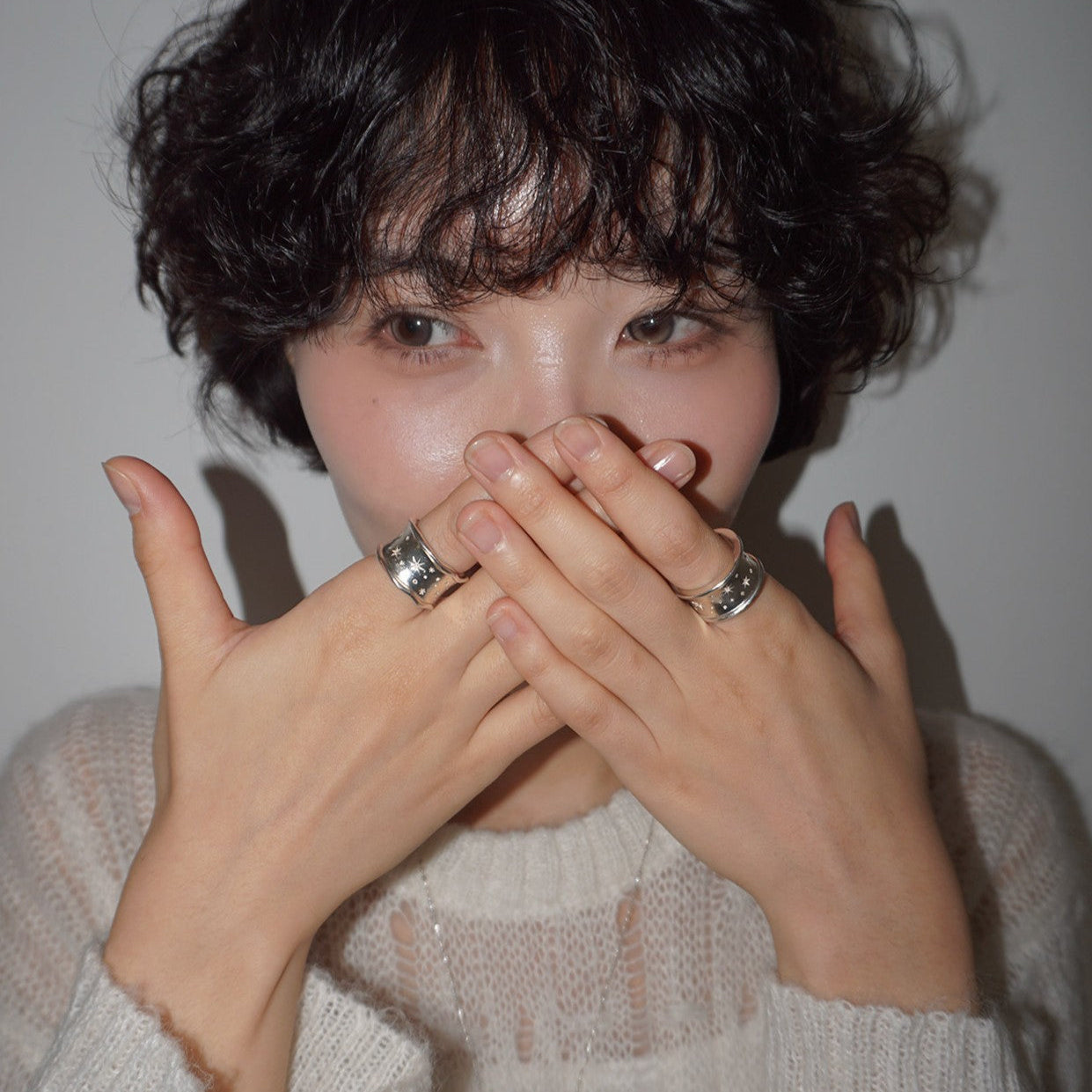 STARLIGHT WAVE BOLD RING