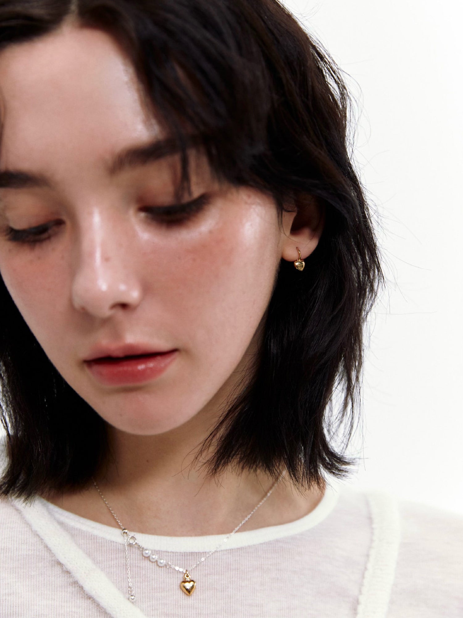 ラブ ミニ ワンタッチピアス / Love mini one-touch earrings (2 colors)