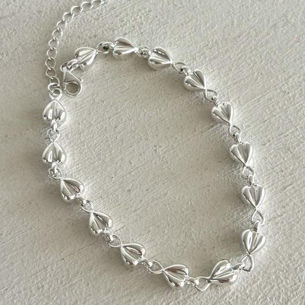 Silly love bracelet
