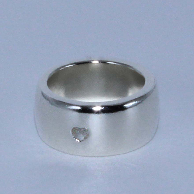 heart bold ring