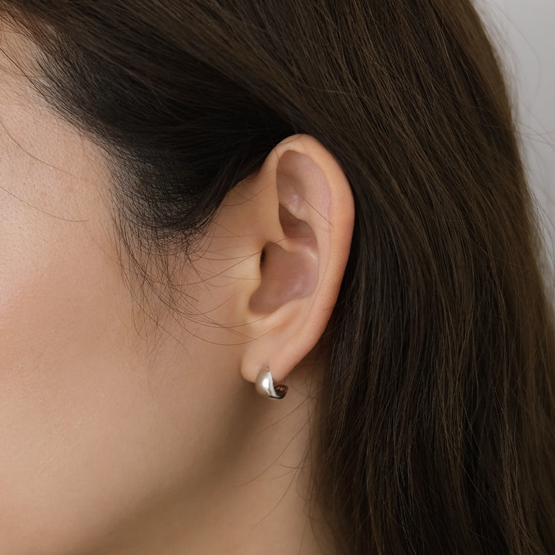 Piccola bold earring