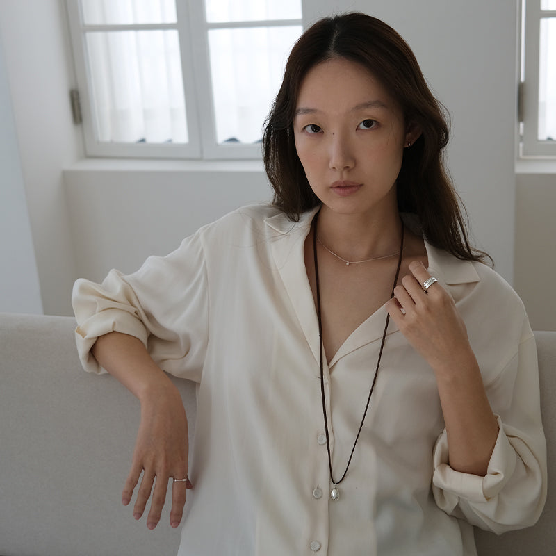 Popcorn flower mini necklace