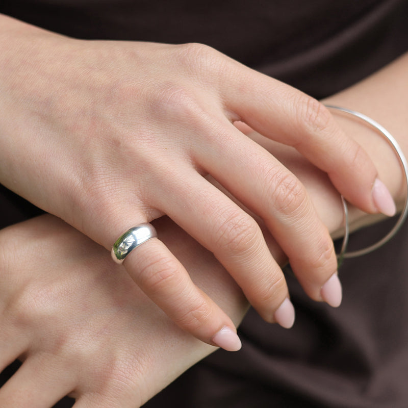 volume pinky ring