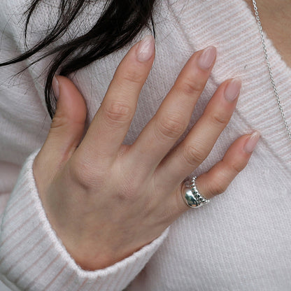 volume pinky ring