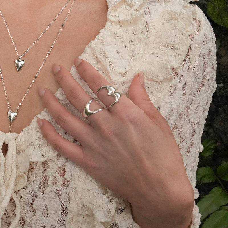 Connected love ring (Top)