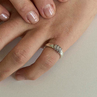 vintage rope ring
