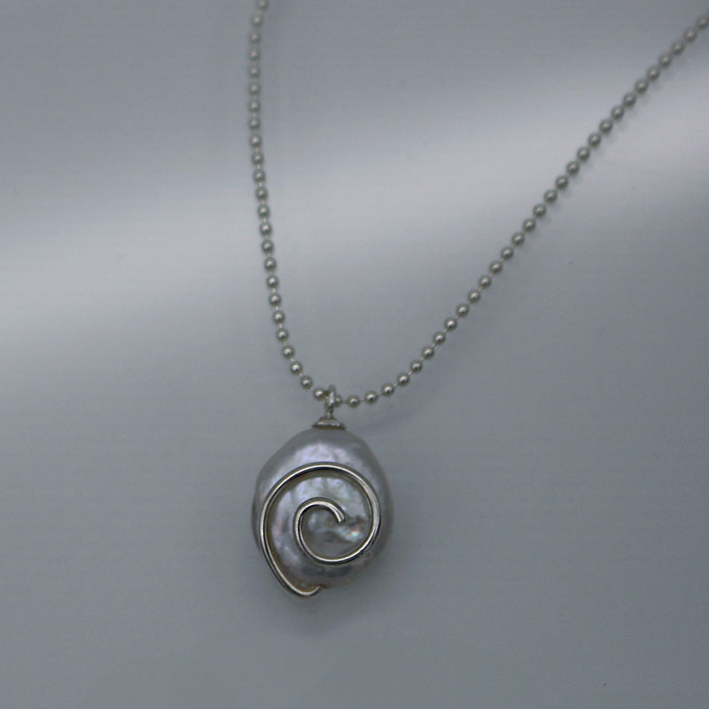 Freshwater pearl necklace