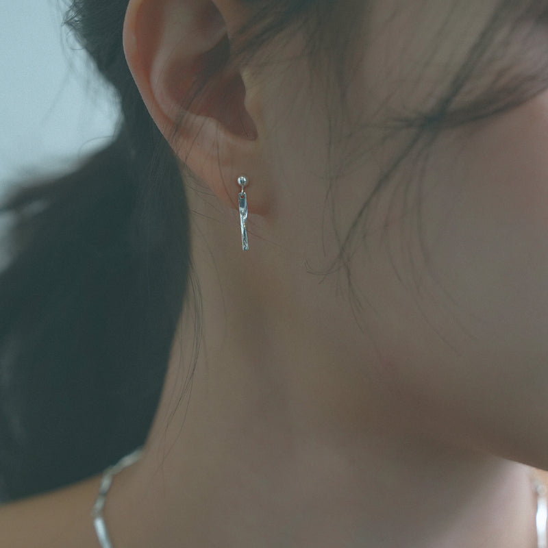 twist drop earring_S