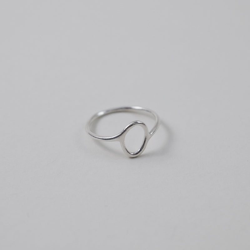 Olive line ring