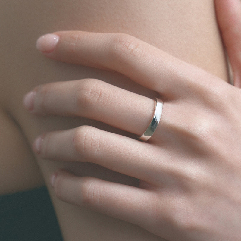 swan ring