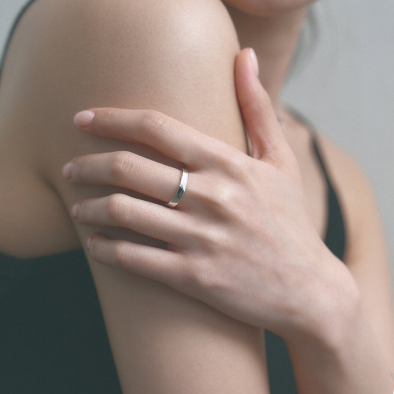 swan ring