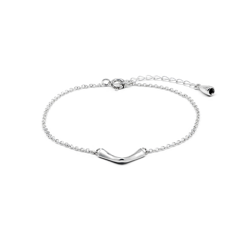 loVe chain bracelet