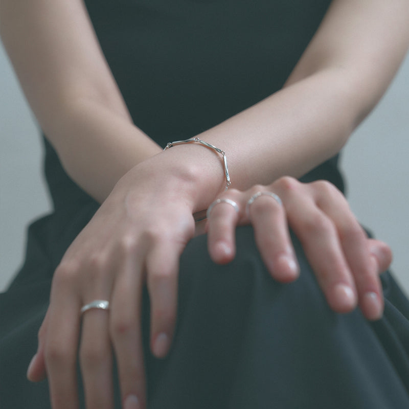 embrace link bracelet