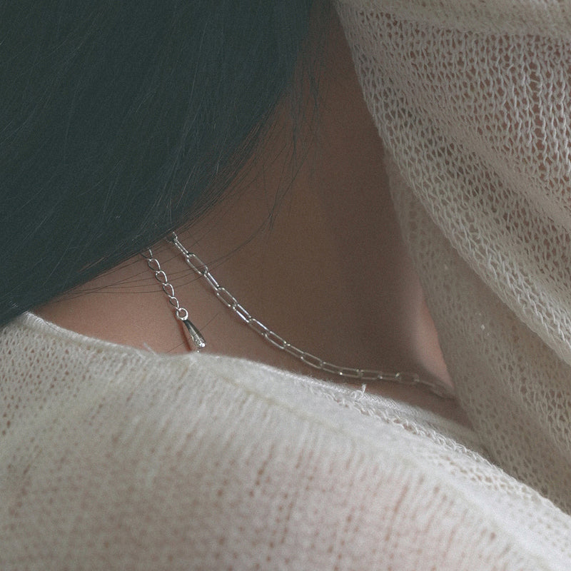 clip chain necklace