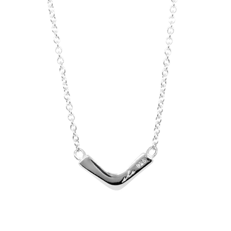 loVe chain necklace