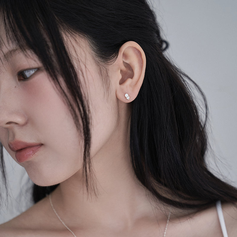 Glimmer Heart Earring