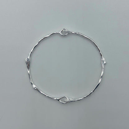 Vine connected bracelet