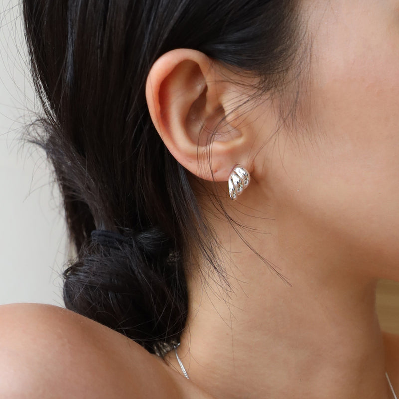 Ripple earring