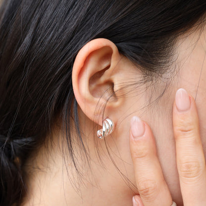 Ripple earring