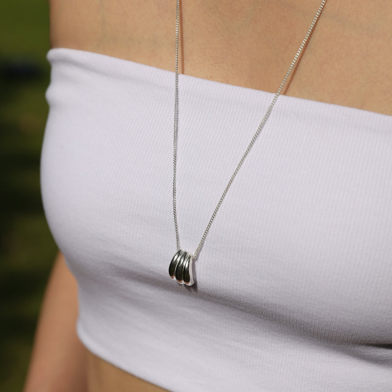 Ripple necklace