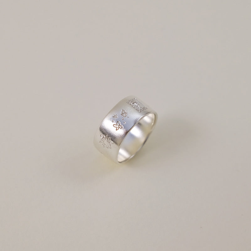 Bold Olive Drawing Ring