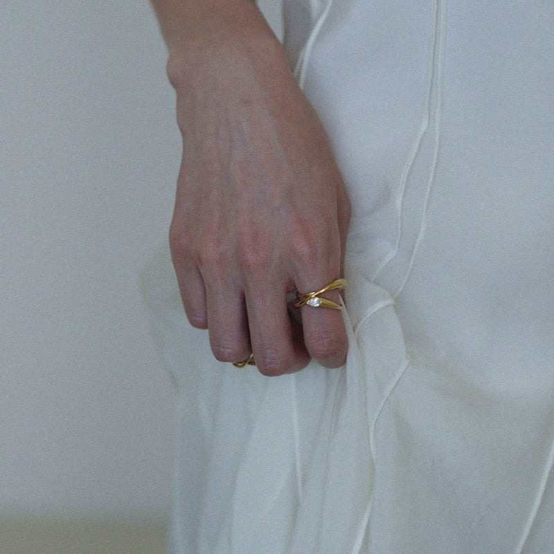 Erode Light Ring. Gold