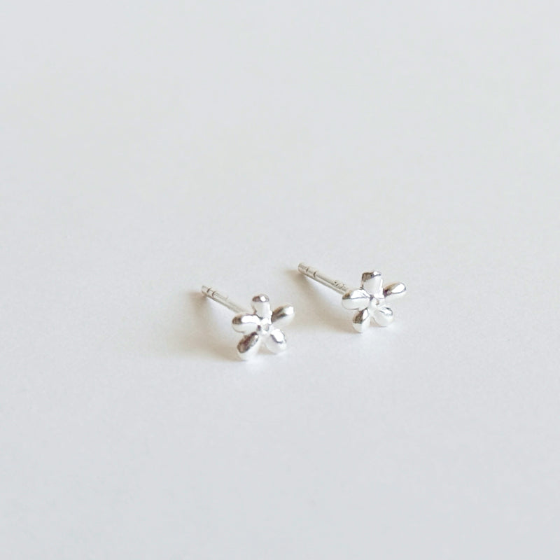 P-フラワーピアス