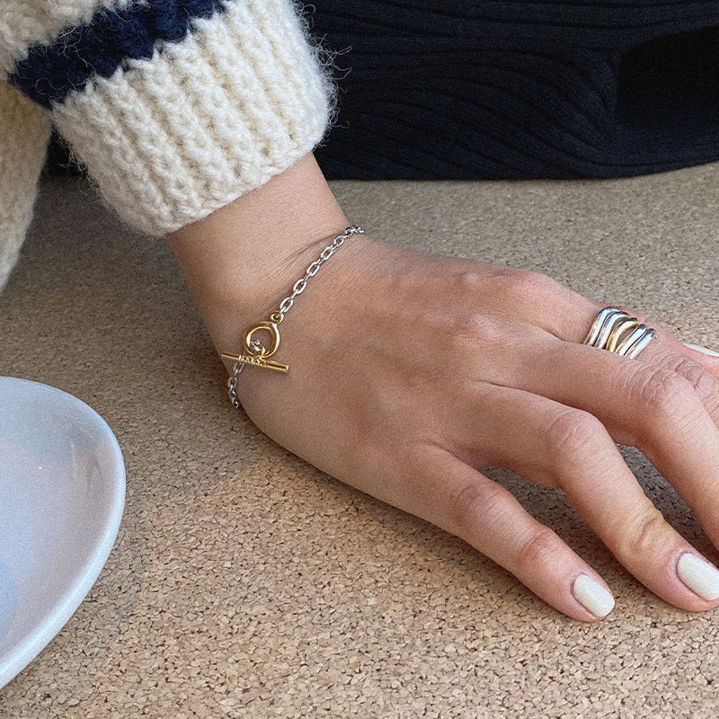 [amondz exclusive] Toggle bracelet