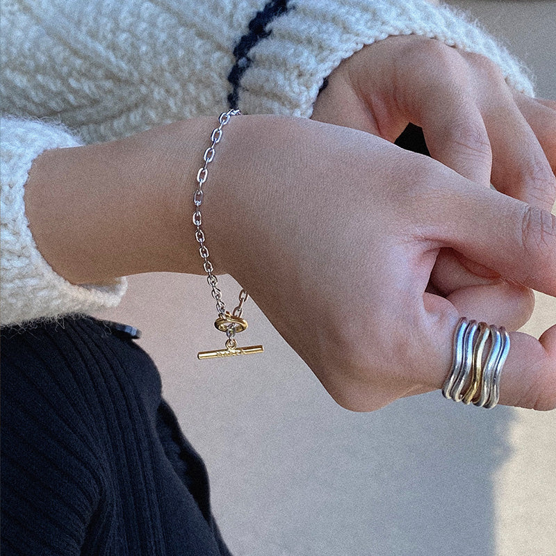 [amondz exclusive] Toggle bracelet