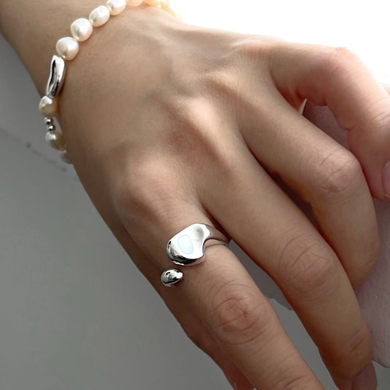 Bold pebble ring  (Sterling Silver)