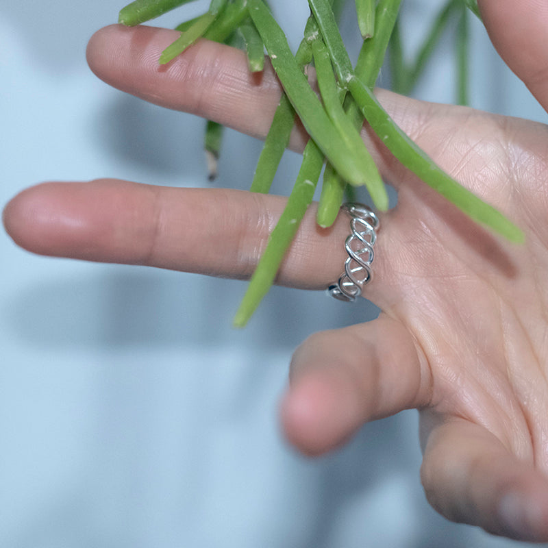 TWEED RING