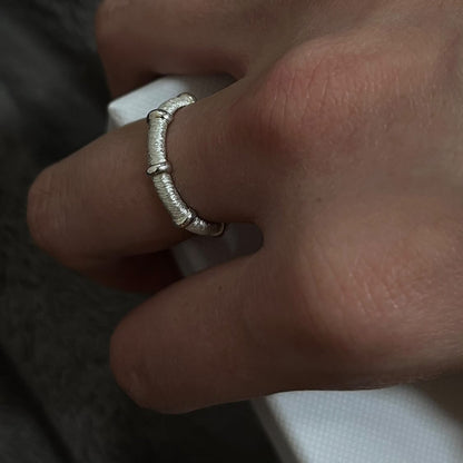 SKEIN RING