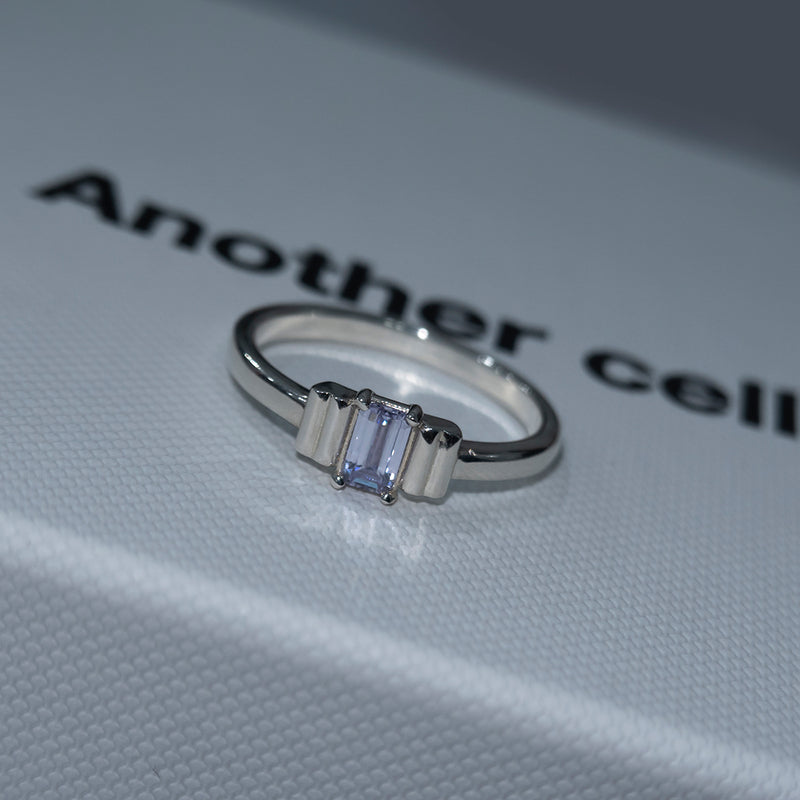 BAGUETTE RING