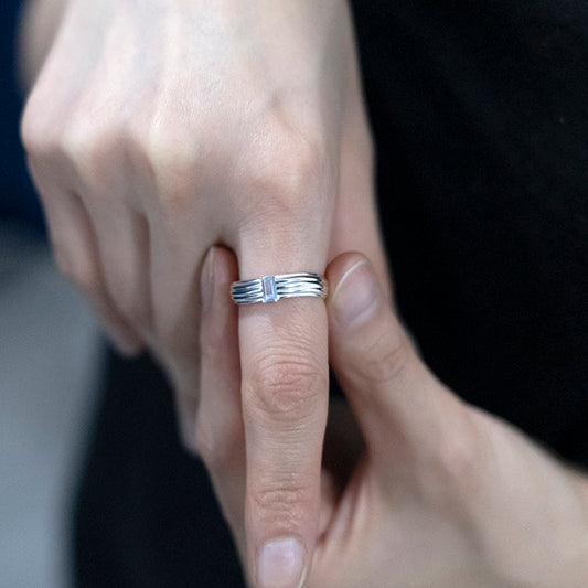 POTTERY PRONG RING