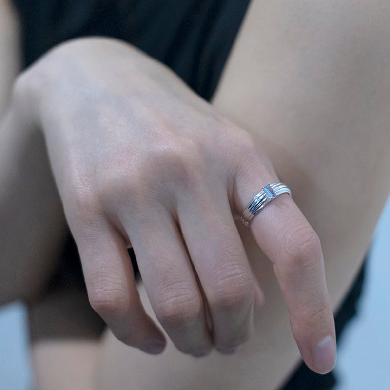 POTTERY PRONG RING