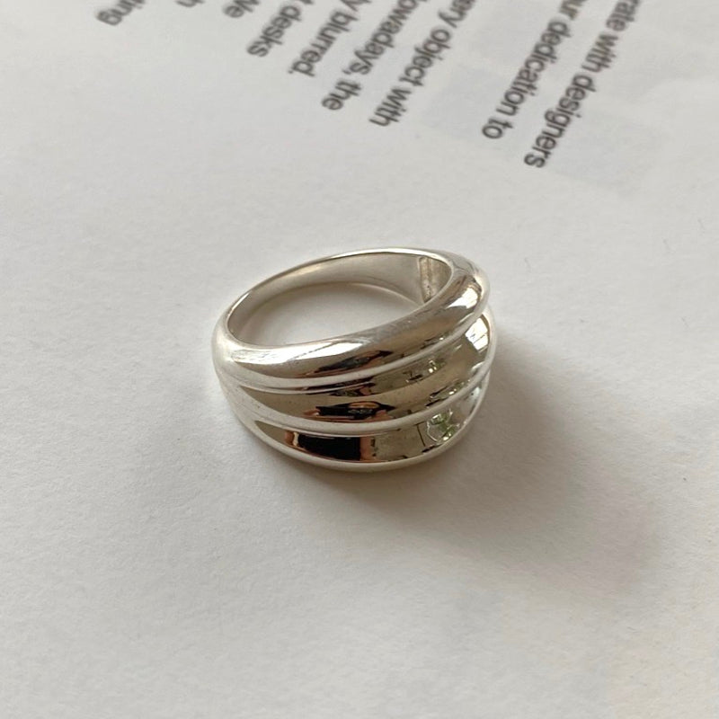Triple line ring Triple bold ring